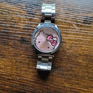NWOT HELLO KITTY QUARTZ WATCH